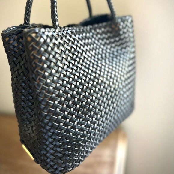 Eric Javits Woven Leather Bag - Picture 9 of 14